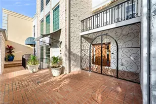 4000 Gulf Shore Blvd N, Naples, FL 34103 - Photo 8