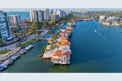 4000 Gulf Shore Blvd N #1400, Naples, FL 34103 - Photo 6