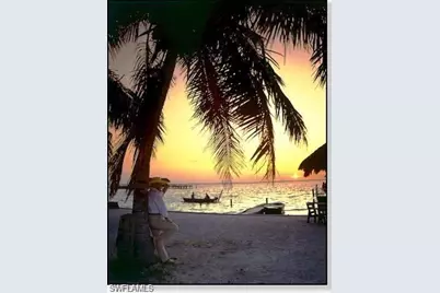 1870 Long Beach Dr, Lehigh Acres, FL 33972 - Photo 8