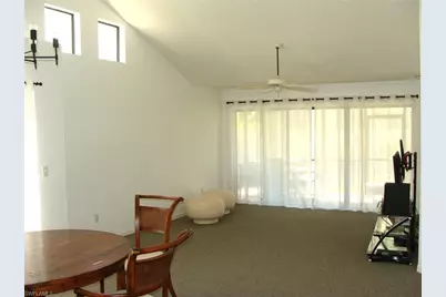 857 Reef Point Cir, Naples, FL 34108 - Photo 4