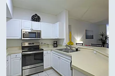 15645 Ocean Walk Cir #116, Fort Myers, FL 33908 - Photo 4