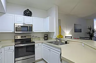 15645 Ocean Walk Circle, Fort Myers, FL 33908 - Photo 4