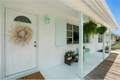 4011 Coconut Cir S, Naples, FL 34104 - Photo 2