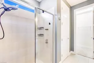 3548 E Hampton Cir, Alva, FL 33920 - Photo 18