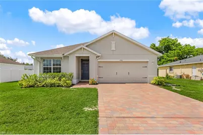 1700 SW 3rd St, Cape Coral, FL 33991 - Photo 2