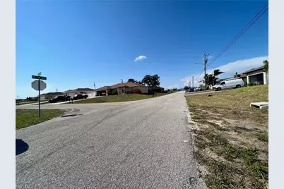 1815 NE 10th Ave, Cape Coral, FL 33909 - Photo 6