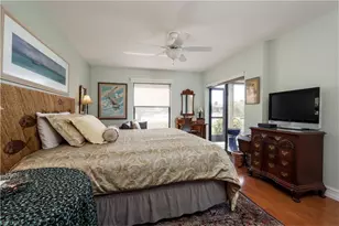 505 Lake Louise Cir, Naples, FL 34110 - Photo 12