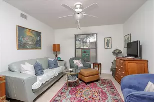 505 Lake Louise Cir, Naples, FL 34110 - Photo 14