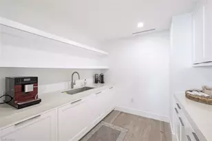 13935 Old Coast Rd, Naples, FL 34110 - Photo 6