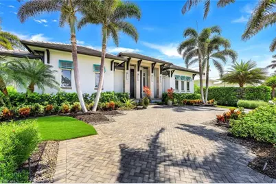 425 Harbour Dr, Naples, FL 34103 - Photo 4