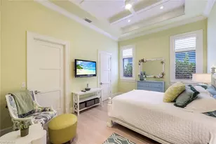 425 Harbour Dr, Naples, FL 34103 - Photo 18