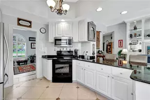 3008 Ellice Way, Naples, FL 34119 - Photo 14