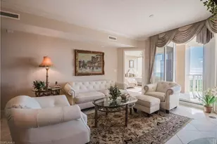 7117 Pelican Bay Blvd, Naples, FL 34108 - Photo 4