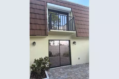 5245 Cedarbend Dr #4, Fort Myers, FL 33919 - Photo 6