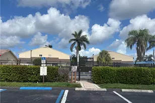 5245 Cedarbend Dr, Fort Myers, FL 33919 - Photo 42