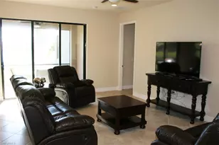 3296 Pacific Dr, Naples, FL 34119 - Photo 6