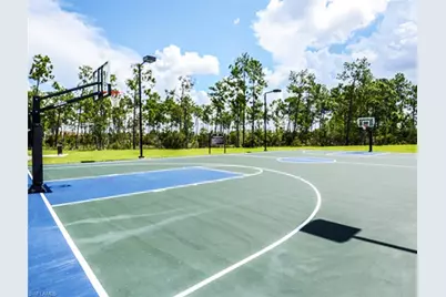 3296 Pacific Dr, Naples, FL 34119 - Photo 28