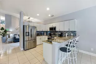 697 Crossfield Cir, Naples, FL 34104 - Photo 6