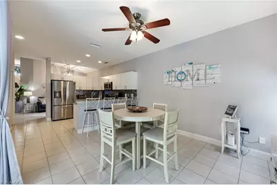 697 Crossfield Cir, Naples, FL 34104 - Photo 10