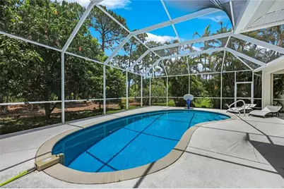 697 Crossfield Cir, Naples, FL 34104 - Photo 20