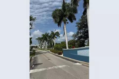 5769 Pink Panther Dr, Fort Myers, FL 33908 - Photo 10