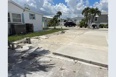 5769 Pink Panther Dr, Fort Myers, FL 33908 - Photo 12