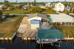 16341 Porto Bello St, Bokeelia, FL 33922 - Photo 38