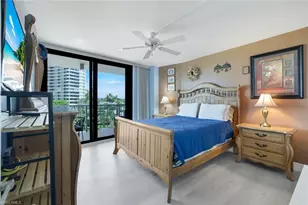 320 Seaview Ct, Marco Island, FL 34145 - Photo 14