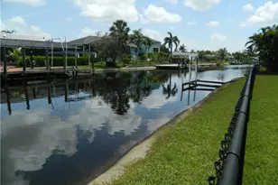 6408 Cocos Dr, Fort Myers, FL 33908 - Photo 2