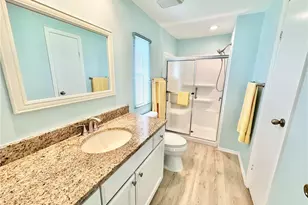 26270 Queen Mary Ln, Bonita Springs, FL 34135 - Photo 14