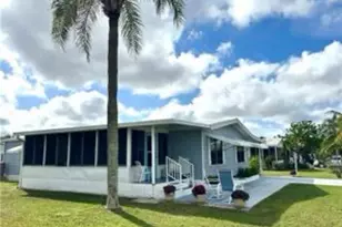 26270 Queen Mary Ln, Bonita Springs, FL 34135 - Photo 26