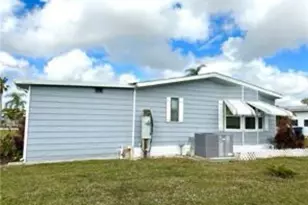 26270 Queen Mary Ln, Bonita Springs, FL 34135 - Photo 24