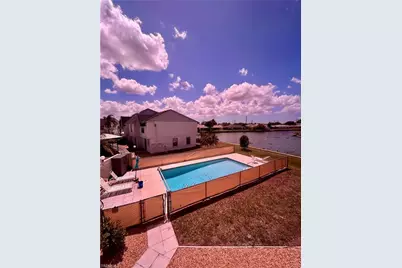 642 SE 13th Pl #5, Cape Coral, FL 33990 - Photo 16