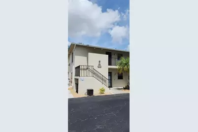642 SE 13th Pl #5, Cape Coral, FL 33990 - Photo 10