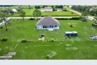 9785 Wheeler Rd, Labelle, FL 33935 - Photo 36