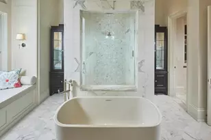 167 4th St N, Naples, FL 34102 - Photo 12