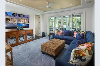 167 4th St N, Naples, FL 34102 - Photo 16