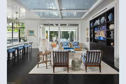 167 4th St N, Naples, FL 34102 - Photo 4