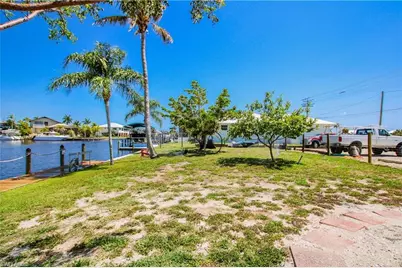 3226 Stringfellow Rd, Saint James City, FL 33956 - Photo 20