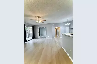 6492 Royal Woods Dr #5, Fort Myers, FL 33908 - Photo 2