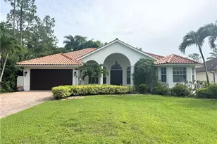 5071 Coral Wood Dr, Naples, FL 34119 - Photo 2