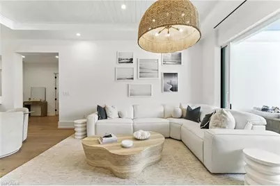 201 8th St S #208, Naples, FL 34102 - Photo 8