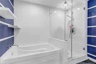 3000 Oasis Grand Blvd, Fort Myers, FL 33916 - Photo 20