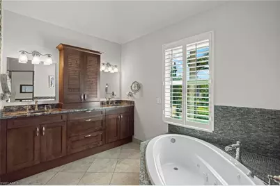 1564 Middle Gulf Dr, Sanibel, FL 33957 - Photo 16