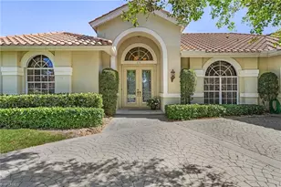 258 Monterey Dr, Naples, FL 34119 - Photo 2