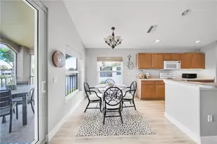 9636 Hemingway Ln, Fort Myers, FL 33913 - Photo 4