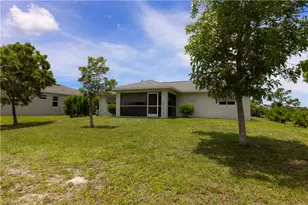 4745 NW 38th Pl, Cape Coral, FL 33993 - Photo 6