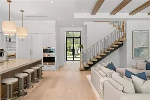 850 10th St N, Naples, FL 34102 - Photo 8