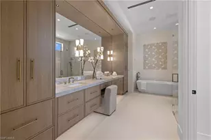 850 10th St N, Naples, FL 34102 - Photo 20