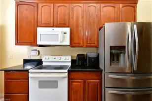 3515 20th St SW, Lehigh Acres, FL 33976 - Photo 12